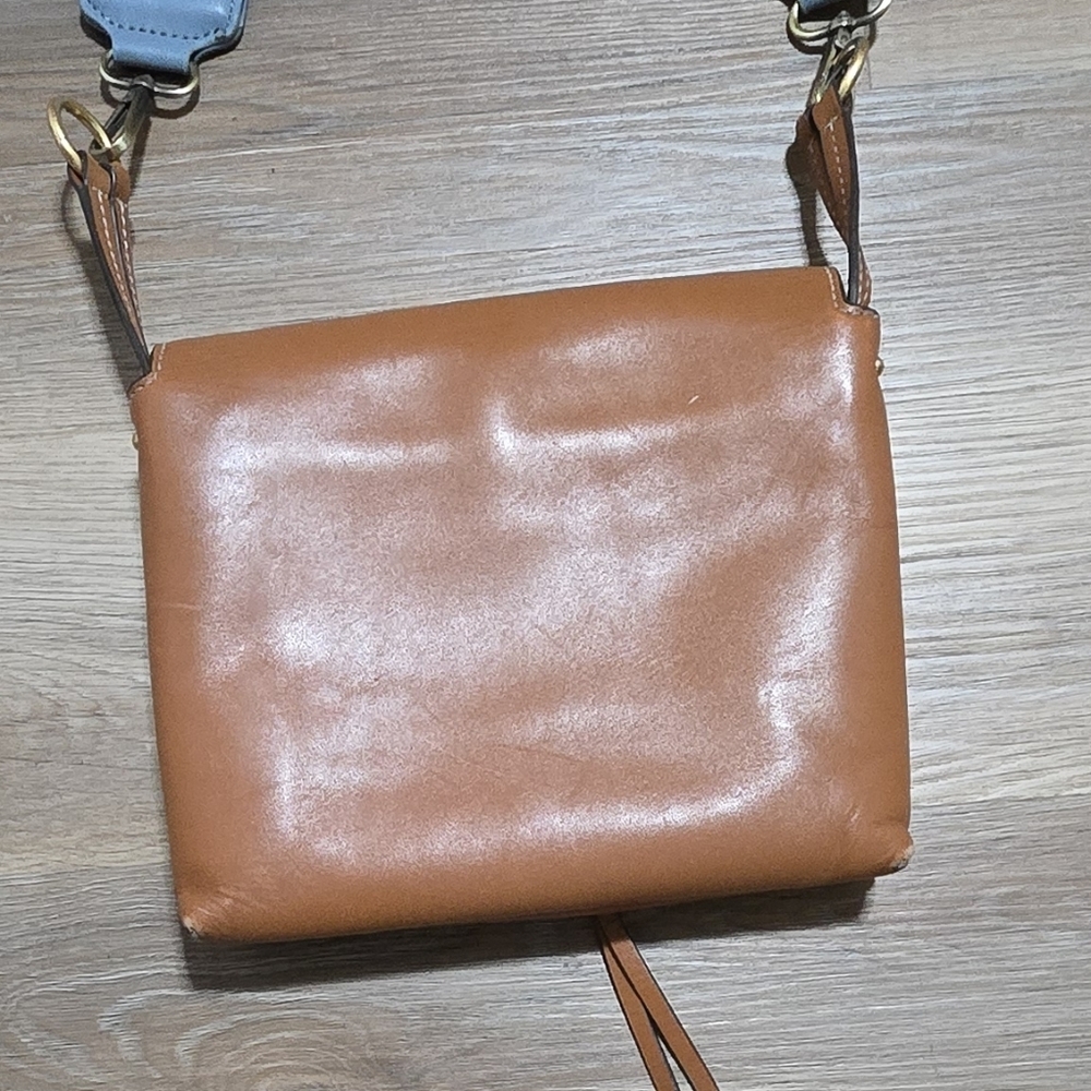 Tory Burch Cuoio Miller Tan Crossbody Bag with Replaced Patterned Strap - Picture 5 of 16